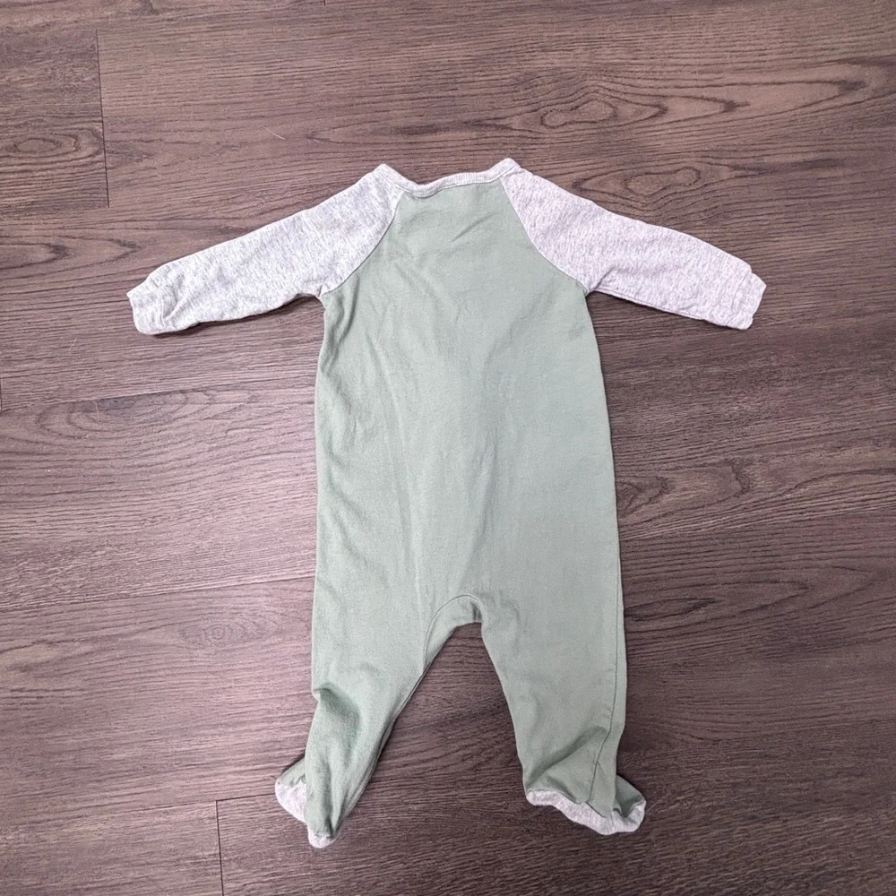Cloud Islandx1, Gerberx3, Snonook Brown Bear Fleece Onesie, GUC